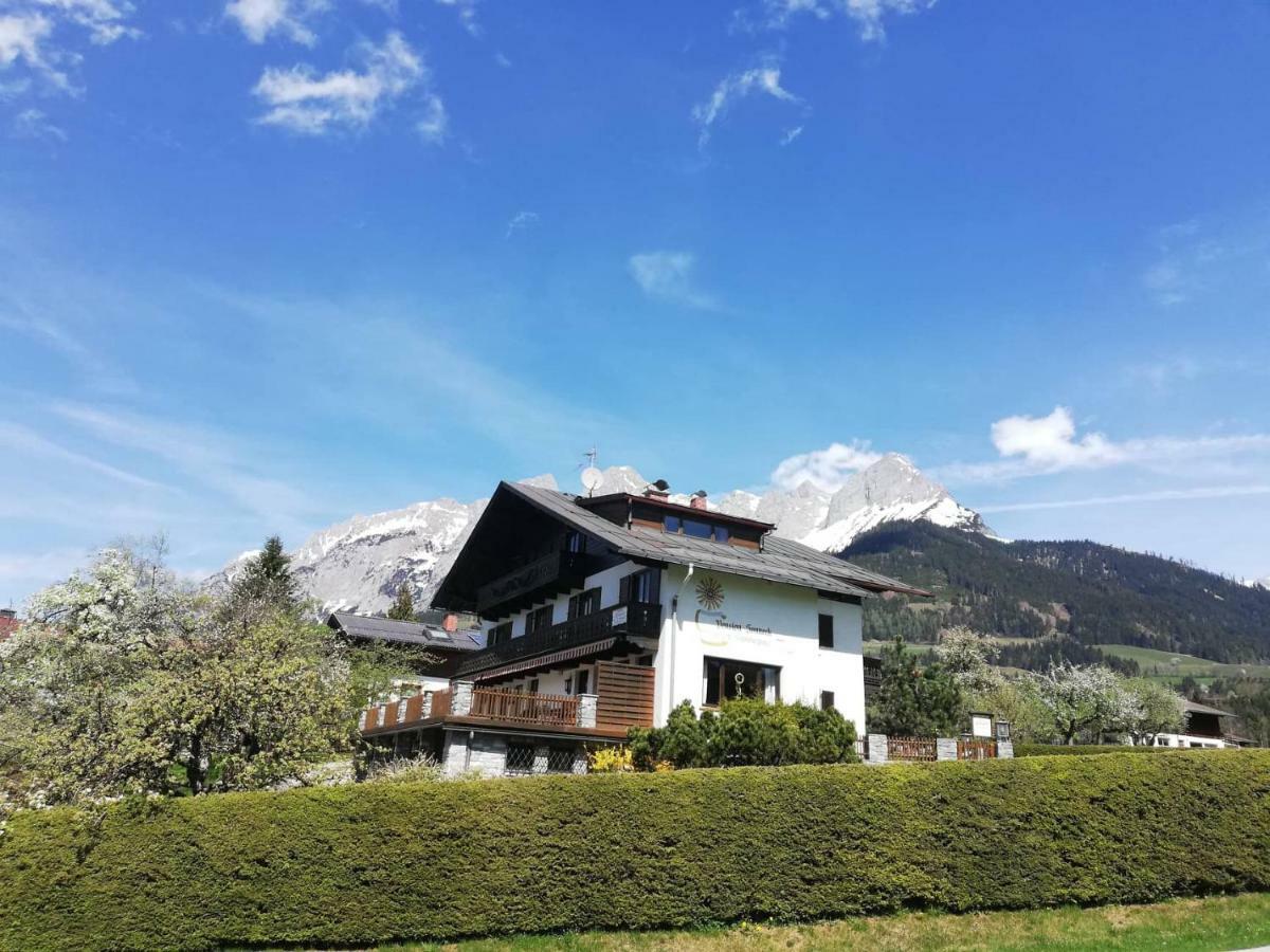 Sonneck Pension Pfarrwerfen Bagian luar foto